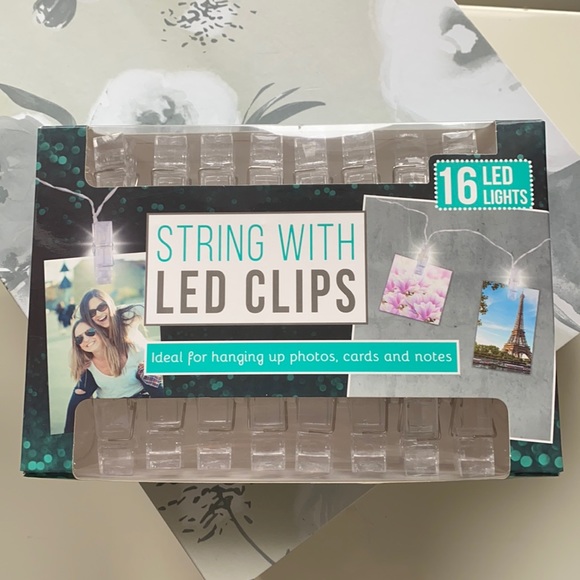 LED display for photos, cards, notes | String with LED clips - Picture 1 of 3